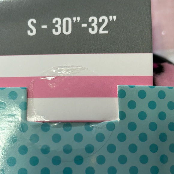 Hello Kitty Pink Fleece Pants Women’s Small 30”-32” NWT - Picture 8 of 8